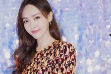 娱乐吃瓜酱赵今麦,从“娱乐吃瓜酱”到青春偶像的蜕变之路