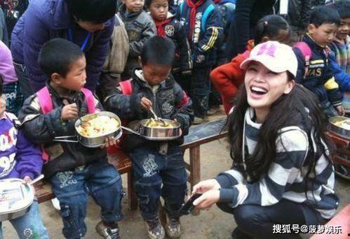 吃瓜明星娱乐八卦群微博,揭秘“吃瓜明星”娱乐八卦群微博背后的故事